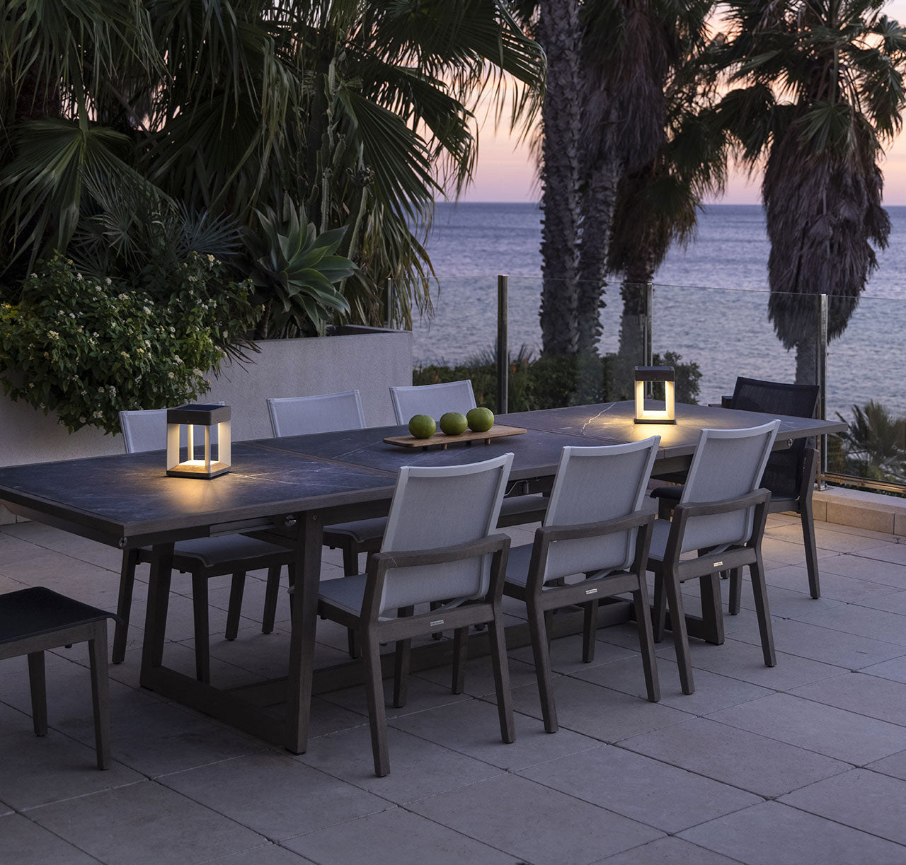 Les Jardins - Outdoor Möbel, Wohnaccessoires & LED Leuchten